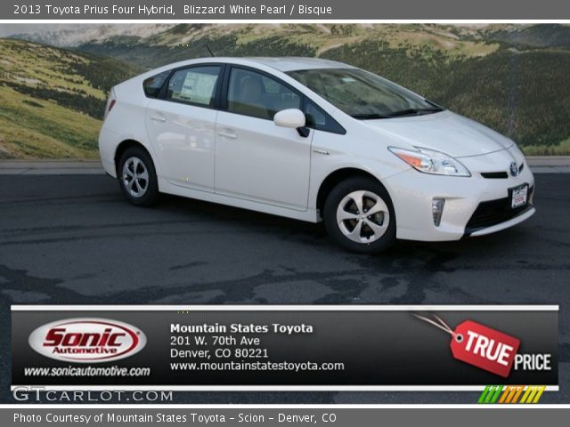 2013 Toyota Prius Four Hybrid in Blizzard White Pearl