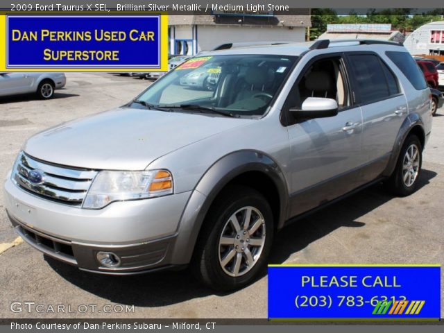 2009 Ford Taurus X SEL in Brilliant Silver Metallic