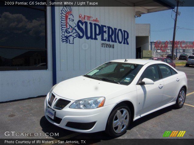 2009 Pontiac G6 Sedan in Summit White