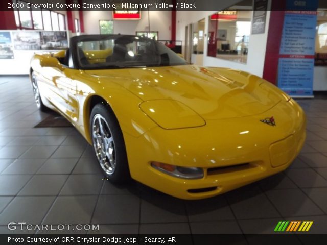 2000 Chevrolet Corvette Convertible in Millennium Yellow