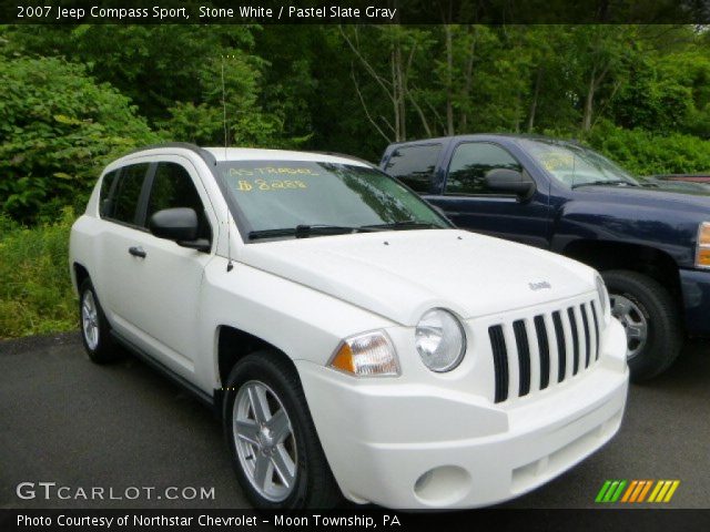 2007 Jeep Compass Sport in Stone White