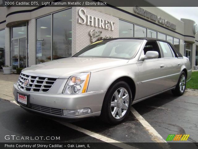 2006 Cadillac DTS  in Light Platinum Metallic