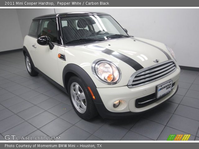 2011 Mini Cooper Hardtop in Pepper White