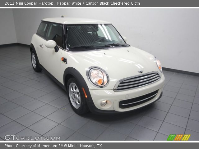 2012 Mini Cooper Hardtop in Pepper White
