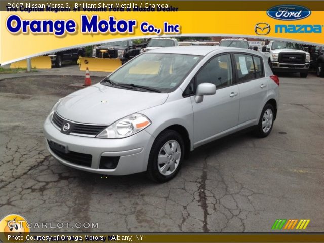 2007 Nissan Versa S in Brilliant Silver Metallic