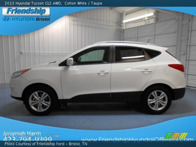 2013 Hyundai Tucson GLS AWD in Cotton White