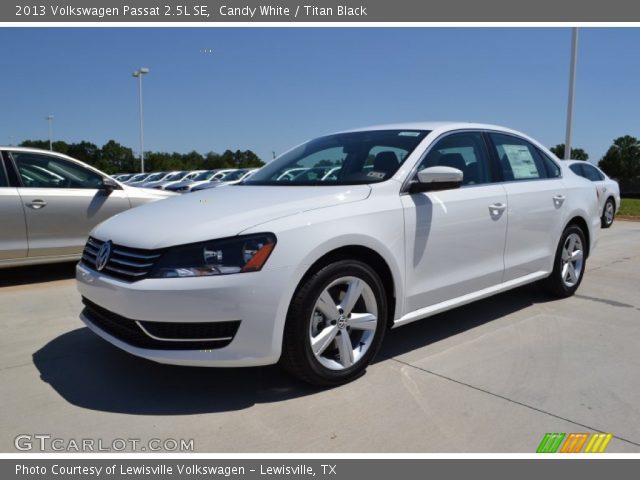 2013 Volkswagen Passat 2.5L SE in Candy White