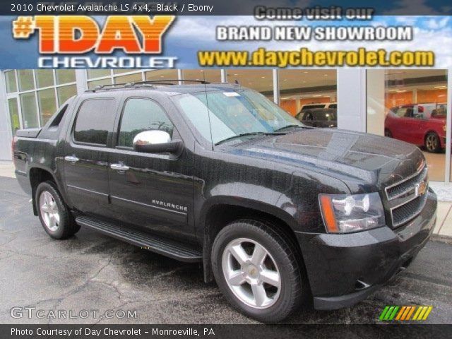 2010 Chevrolet Avalanche LS 4x4 in Black
