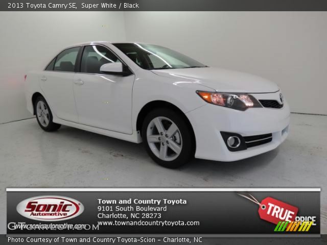 2013 Toyota Camry SE in Super White