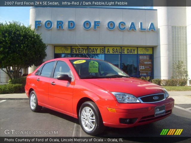 2007 Ford Focus ZX4 SE Sedan in Infra-Red