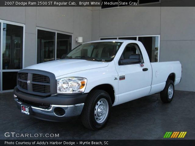 2007 Dodge Ram 2500 ST Regular Cab in Bright White