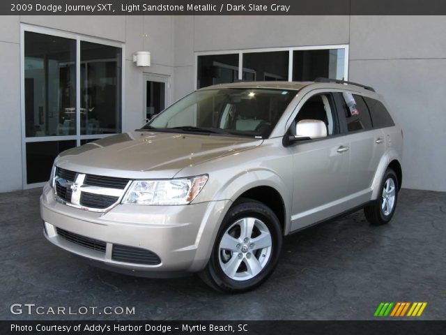 2009 Dodge Journey SXT in Light Sandstone Metallic