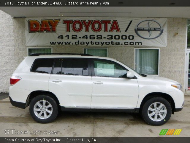 2013 Toyota Highlander SE 4WD in Blizzard White Pearl