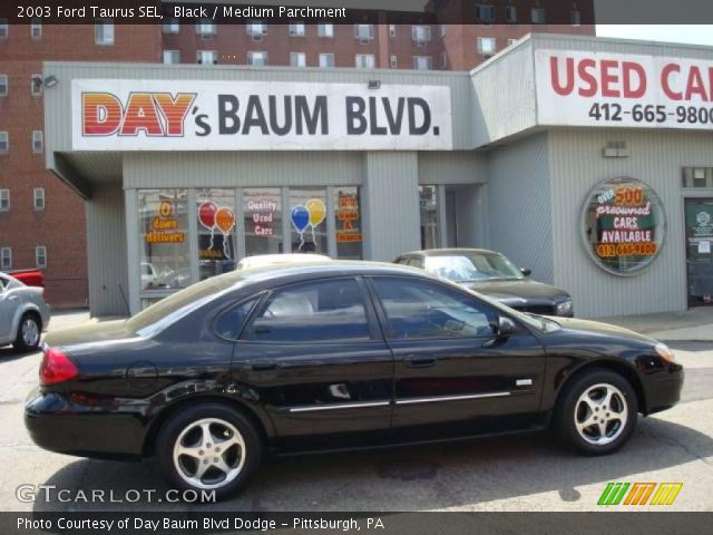2003 Ford Taurus SEL in Black