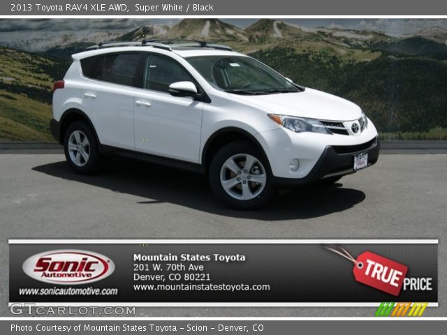 2013 Toyota RAV4 XLE AWD in Super White