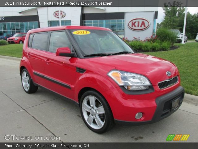 2011 Kia Soul Sport in Molten Red