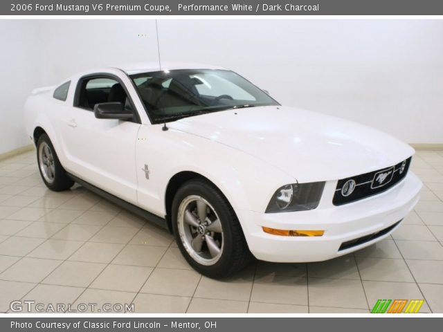 2006 Ford Mustang V6 Premium Coupe in Performance White