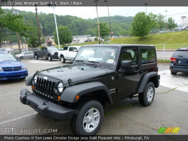 2013 Jeep Wrangler Sport 4x4 in Black