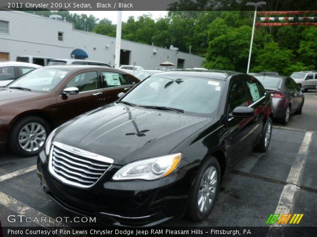 2013 Chrysler 200 LX Sedan in Black