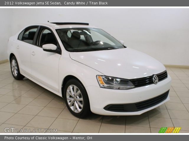 2012 Volkswagen Jetta SE Sedan in Candy White