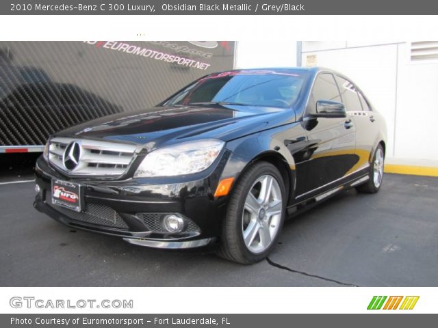 2010 Mercedes-Benz C 300 Luxury in Obsidian Black Metallic