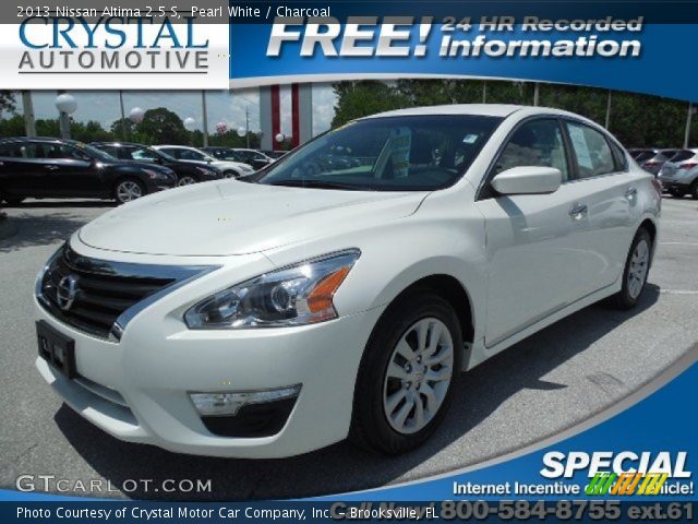 2013 Nissan Altima 2.5 S in Pearl White