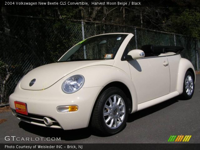 2004 Volkswagen New Beetle GLS Convertible in Harvest Moon Beige