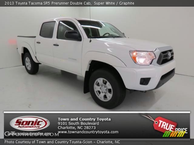 2013 Toyota Tacoma SR5 Prerunner Double Cab in Super White