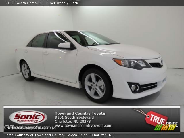 2013 Toyota Camry SE in Super White