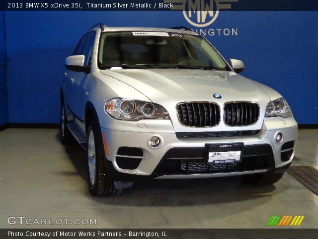 2013 BMW X5 xDrive 35i in Titanium Silver Metallic