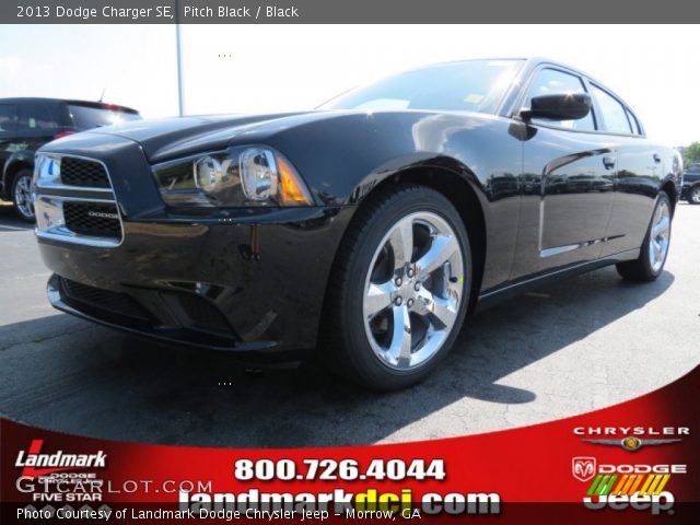 2013 Dodge Charger SE in Pitch Black