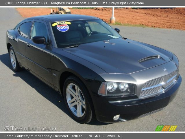 2006 Dodge Charger R/T in Magnesium Pearlcoat