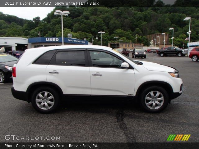 2012 Kia Sorento LX AWD in Snow White Pearl