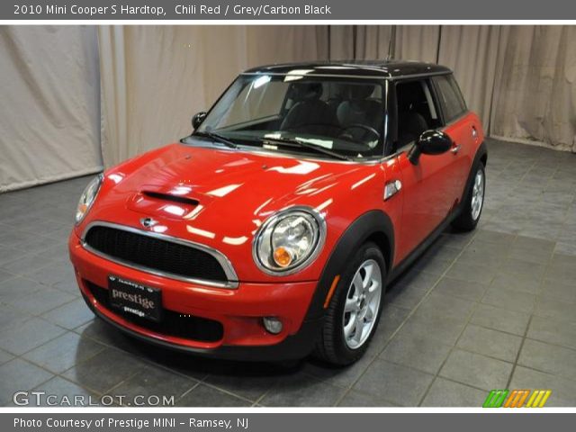2010 Mini Cooper S Hardtop in Chili Red
