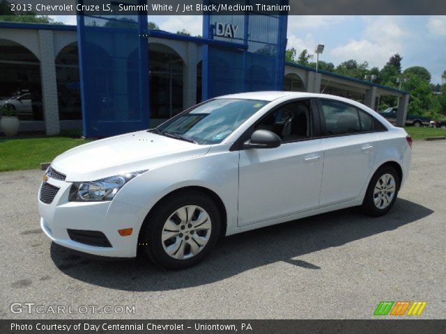 2013 Chevrolet Cruze LS in Summit White