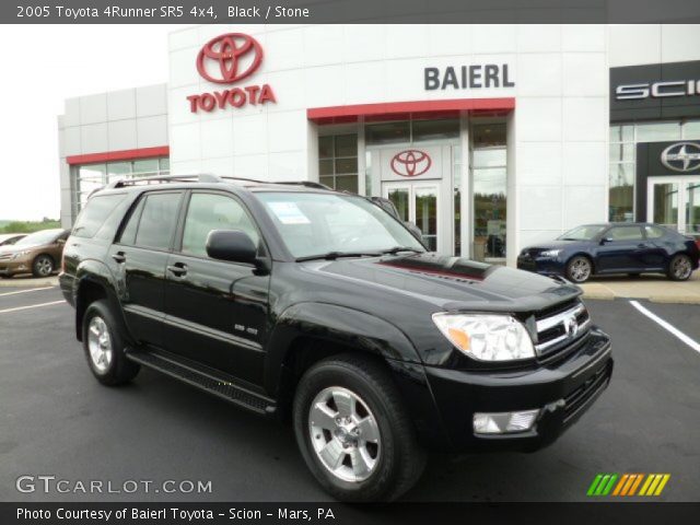 2005 Toyota 4Runner SR5 4x4 in Black
