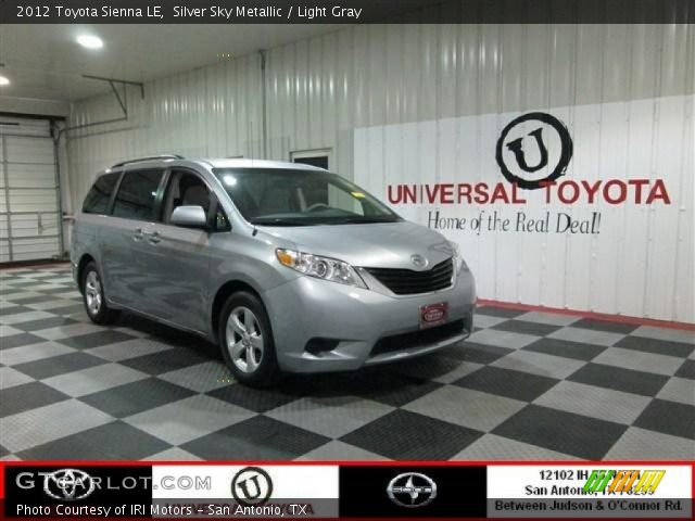 2012 Toyota Sienna LE in Silver Sky Metallic