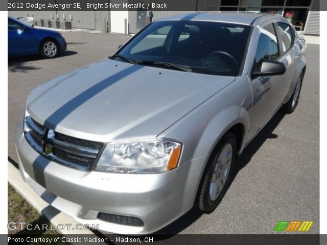 2012 Dodge Avenger SE in Bright Silver Metallic
