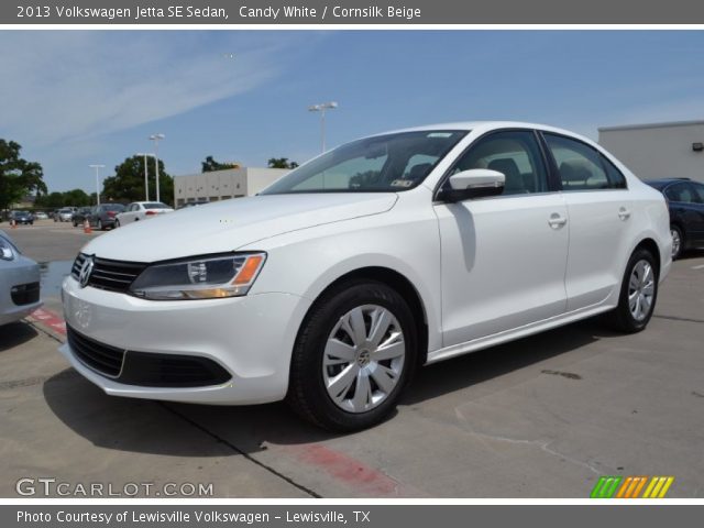 2013 Volkswagen Jetta SE Sedan in Candy White