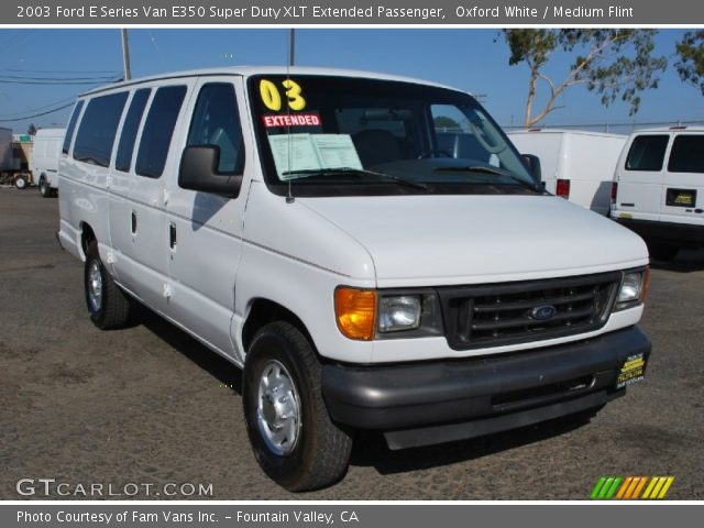 2003 Ford E Series Van E350 Super Duty XLT Extended Passenger in Oxford White