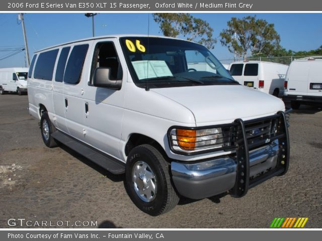 2006 Ford E Series Van E350 XLT 15 Passenger in Oxford White