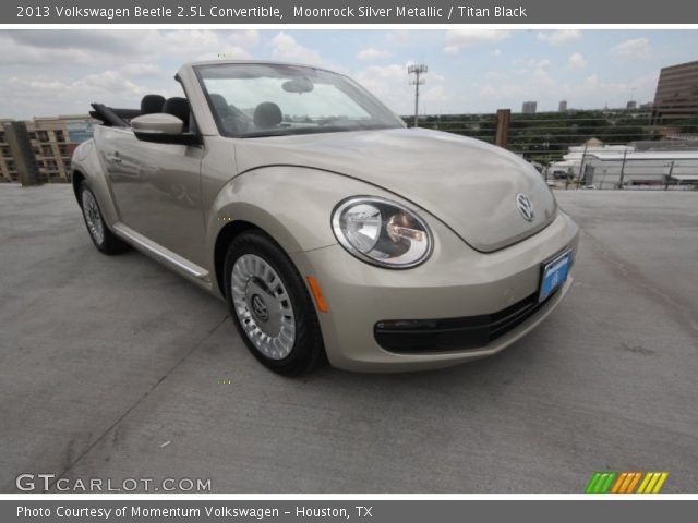 2013 Volkswagen Beetle 2.5L Convertible in Moonrock Silver Metallic