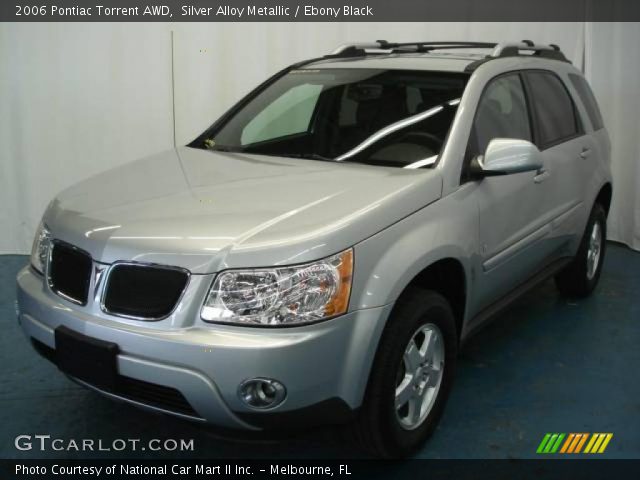 2006 Pontiac Torrent AWD in Silver Alloy Metallic