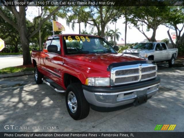 2001 Dodge Ram 1500 ST Club Cab 4x4 in Flame Red