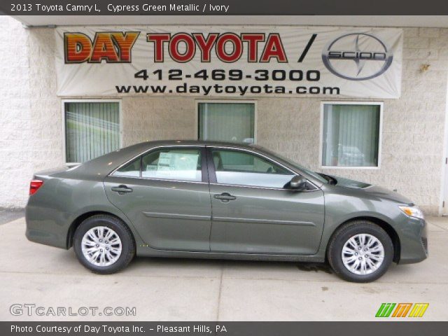 2013 Toyota Camry L in Cypress Green Metallic