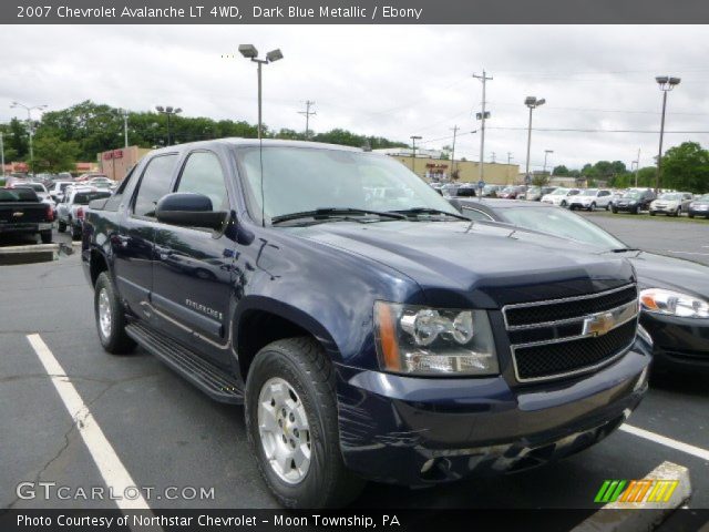 2007 Chevrolet Avalanche LT 4WD in Dark Blue Metallic