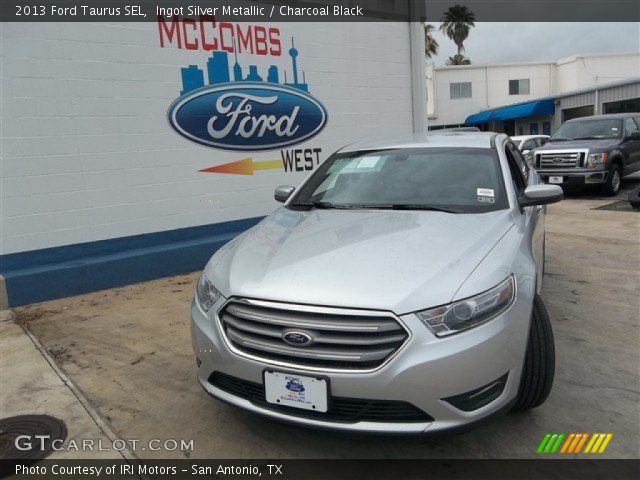 2013 Ford Taurus SEL in Ingot Silver Metallic