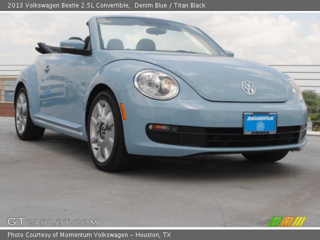 2013 Volkswagen Beetle 2.5L Convertible in Denim Blue