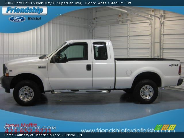 2004 Ford F250 Super Duty XL SuperCab 4x4 in Oxford White