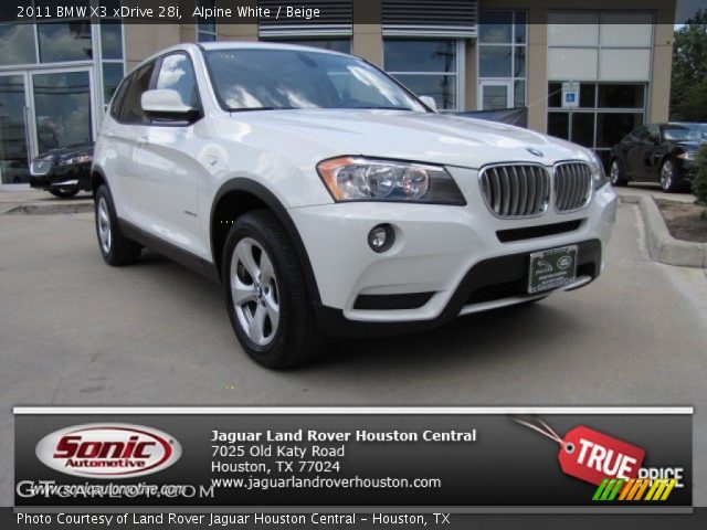 2011 BMW X3 xDrive 28i in Alpine White